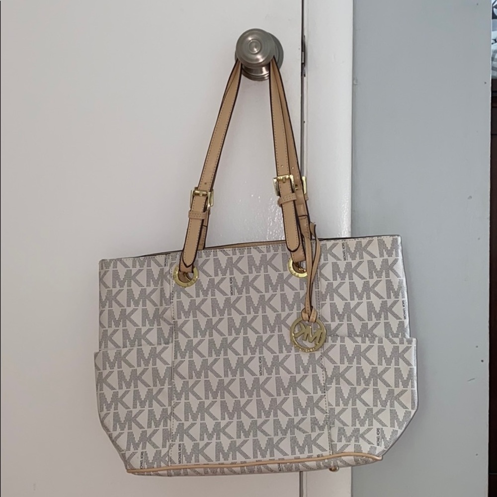 Micheal Kors Bag